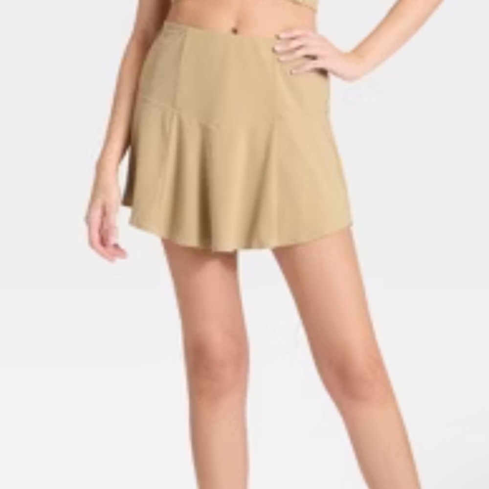 NWT JoyLab Tan Athletic Tennis Skirt Build. In Shorts Size S